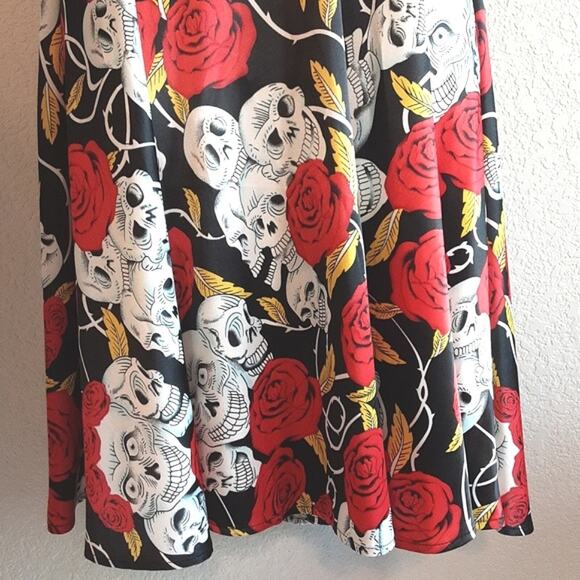 Dress Tells NEW Whimsigoth Skulls Roses Lace Corset Bow Back Halter Swing Dress - Picture 6 of 9